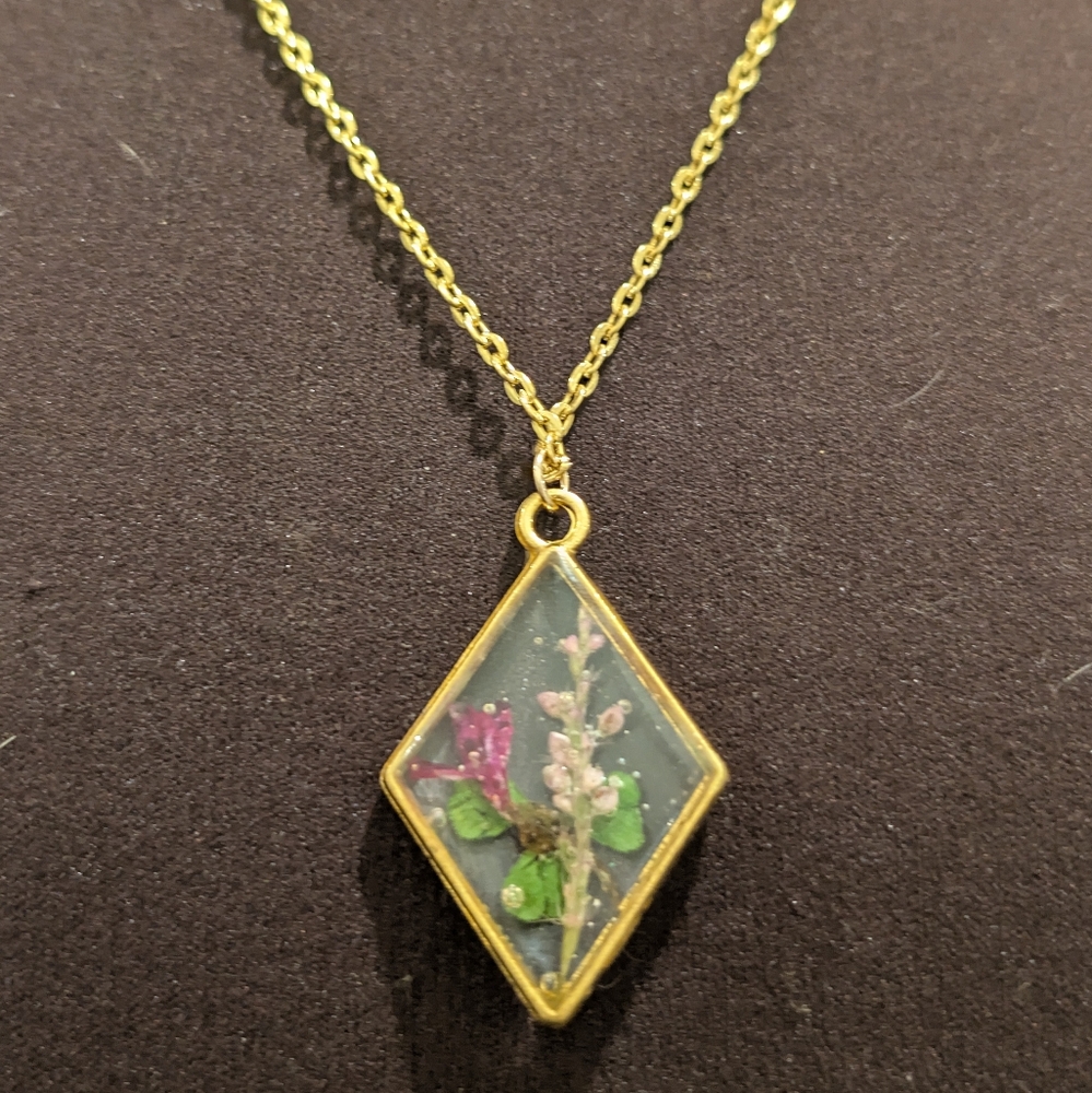 Dried Flowers In Resin Gold Pendant Necklace
